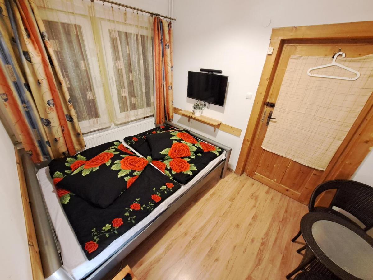 シクラルスカ・ポレンバWikingアパートメント エクステリア 写真